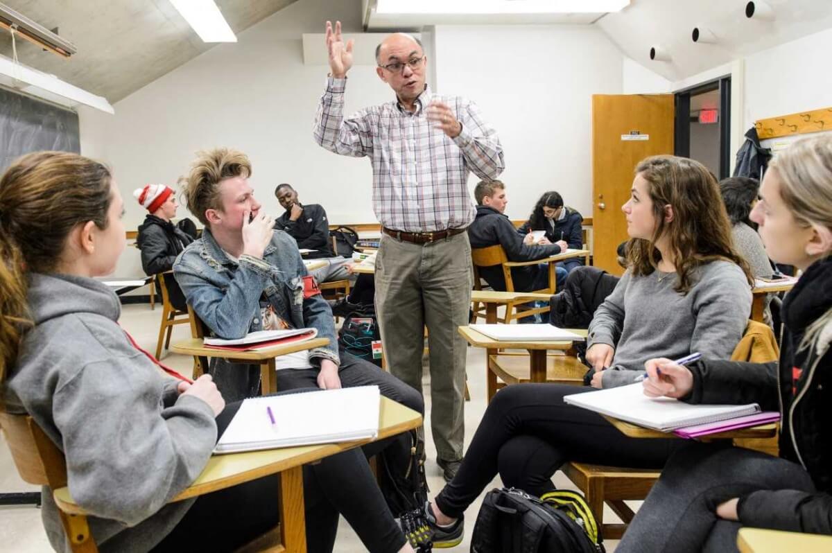 Teaching in the U.S. Should Be More ‘Intellectually Attractive
