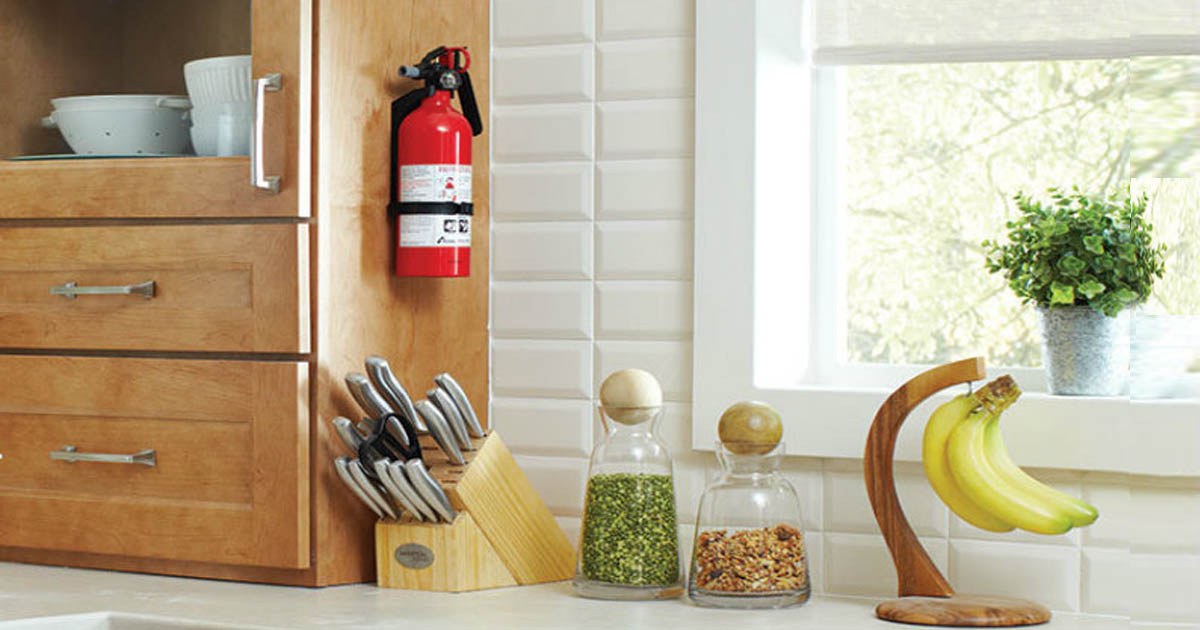 Fire Extinguisher for Kitchen - The Top 5 Types of Kitchen Fire Extinguishers 26